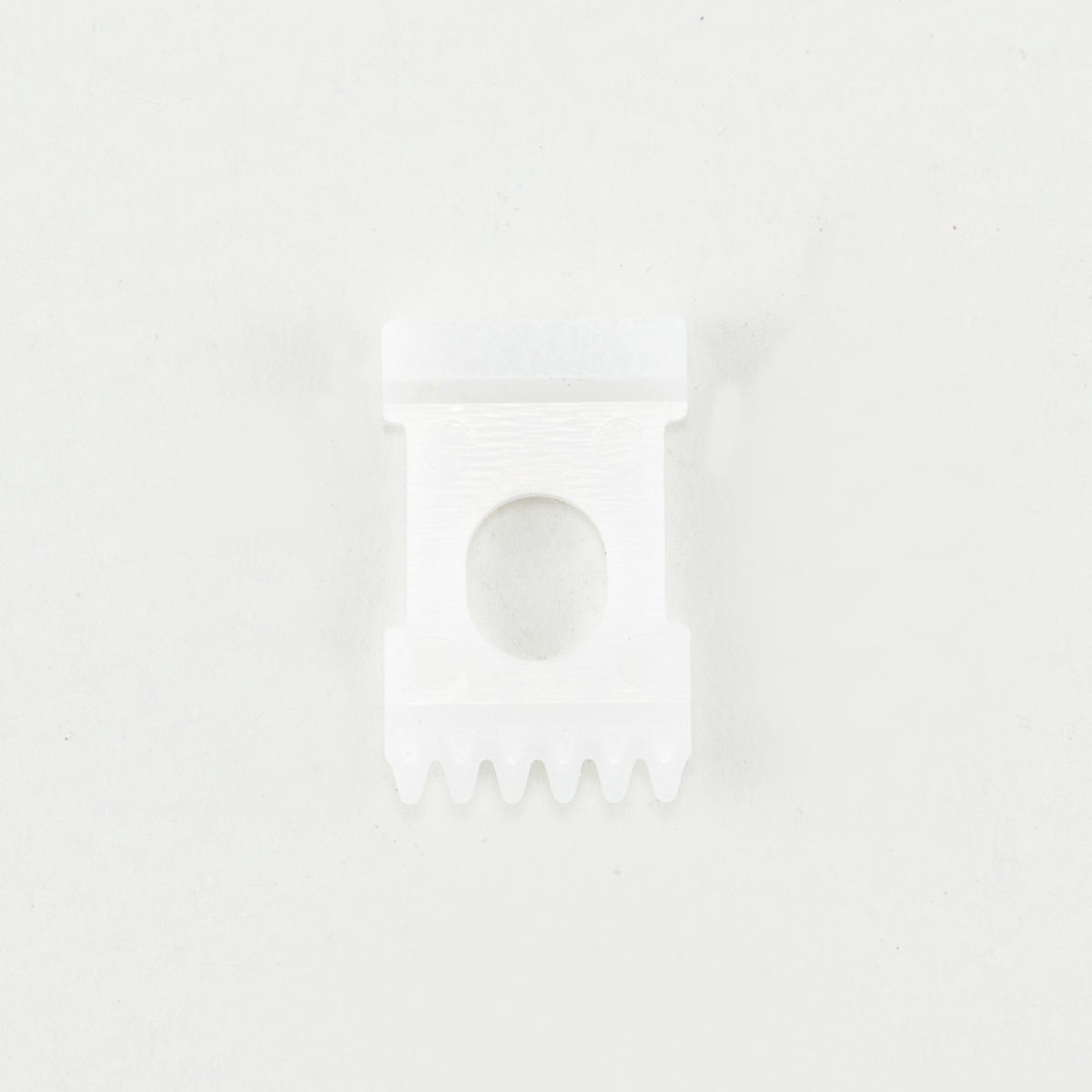 Backside of 6 Tooth Clipper Blade Replacement in Ceramic